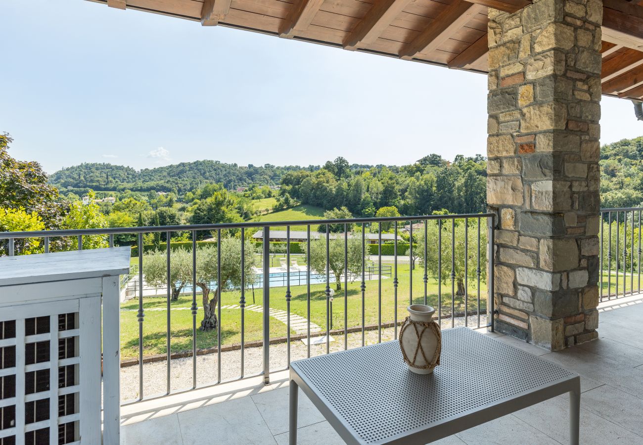 Aparthotel a Lonato del Garda - Il Casale Lonato Sole