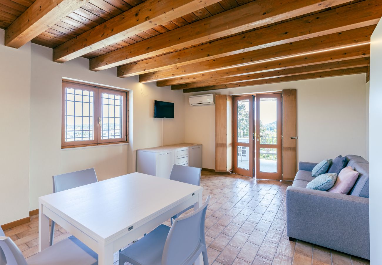 Aparthotel a Lonato del Garda - Il Casale Lonato Sole