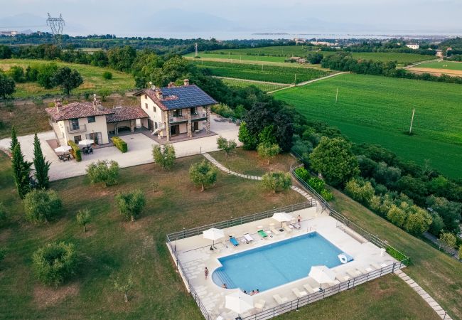 Aparthotel a Lonato del Garda - Il Casale Lonato Cielo