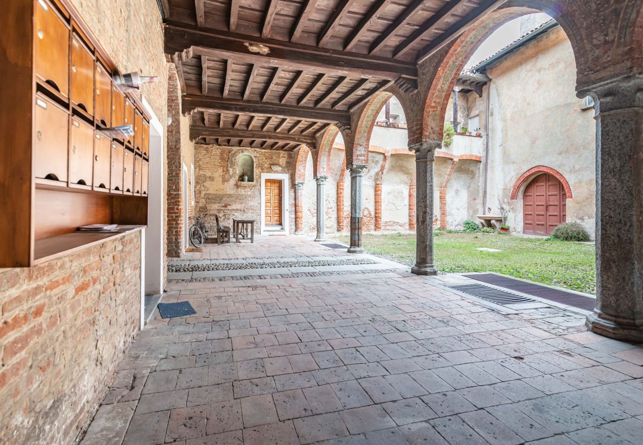 Appartamento a Pavia - Casa del Foscolo