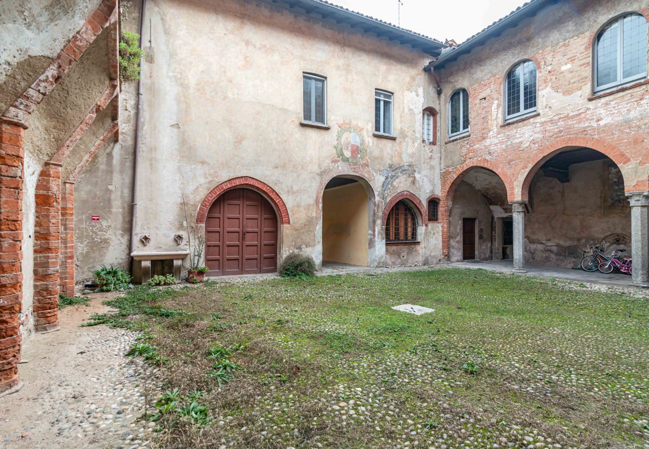 Appartamento a Pavia - Casa del Foscolo