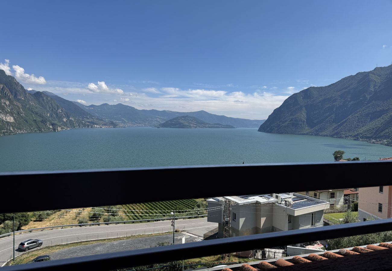Appartamento a Riva di Solto - Sole E Lago