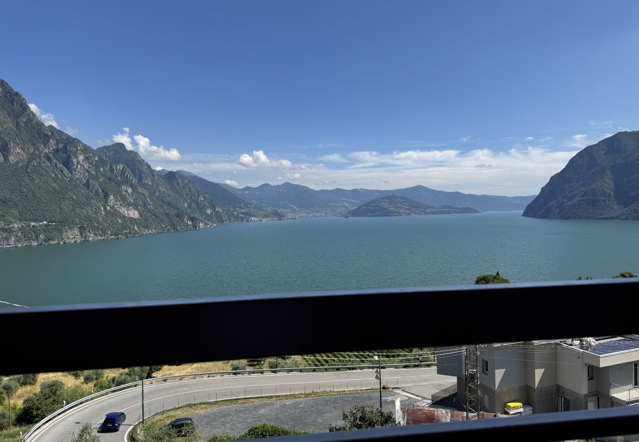 Appartamento a Riva di Solto - Sole E Lago