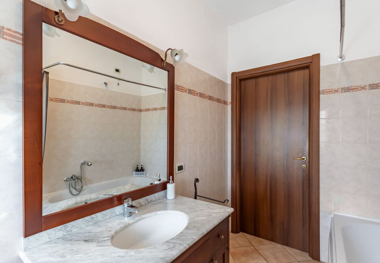 Appartamento a Travacò Siccomario - Lilly House