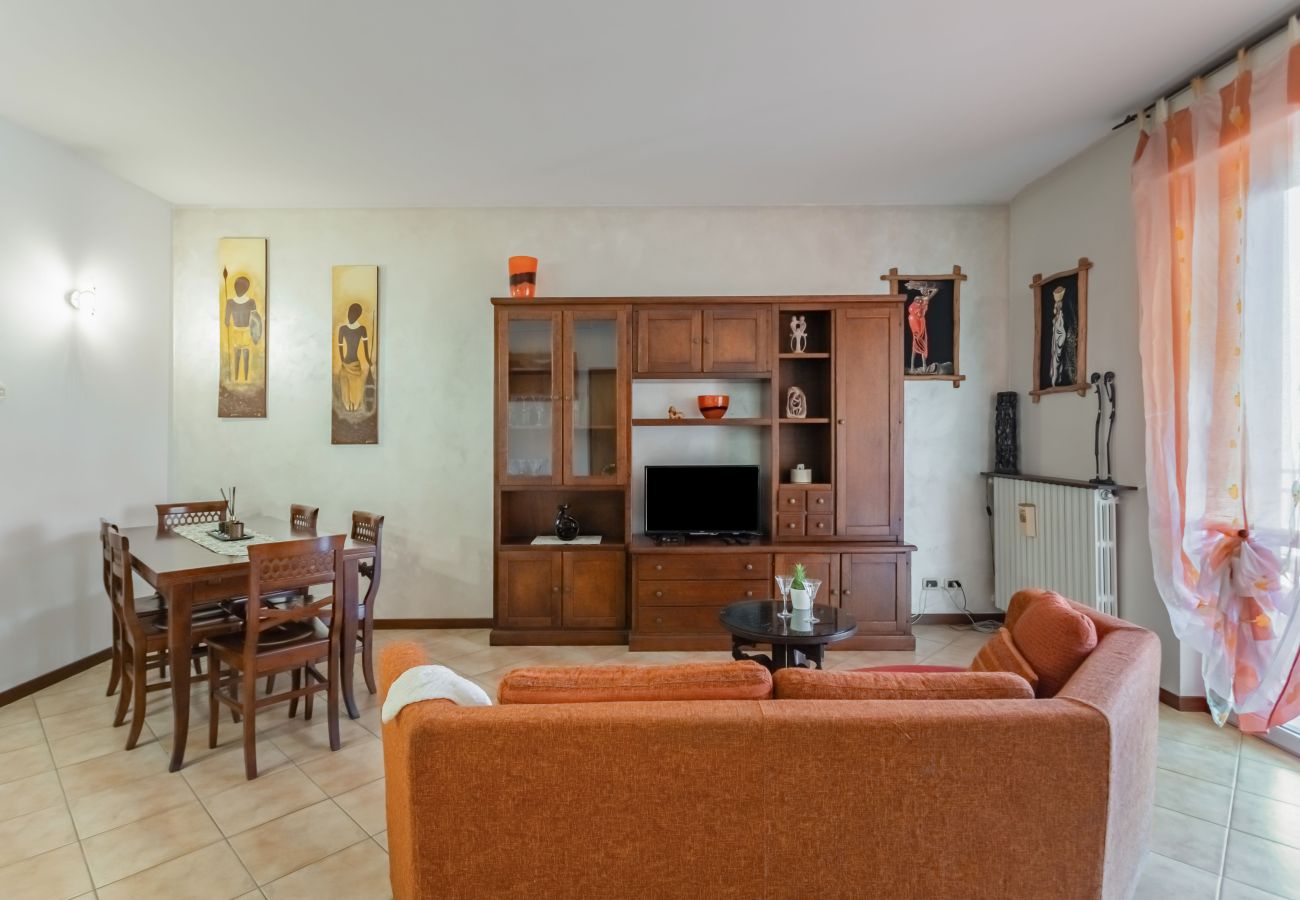 Appartamento a Travacò Siccomario - Lilly House