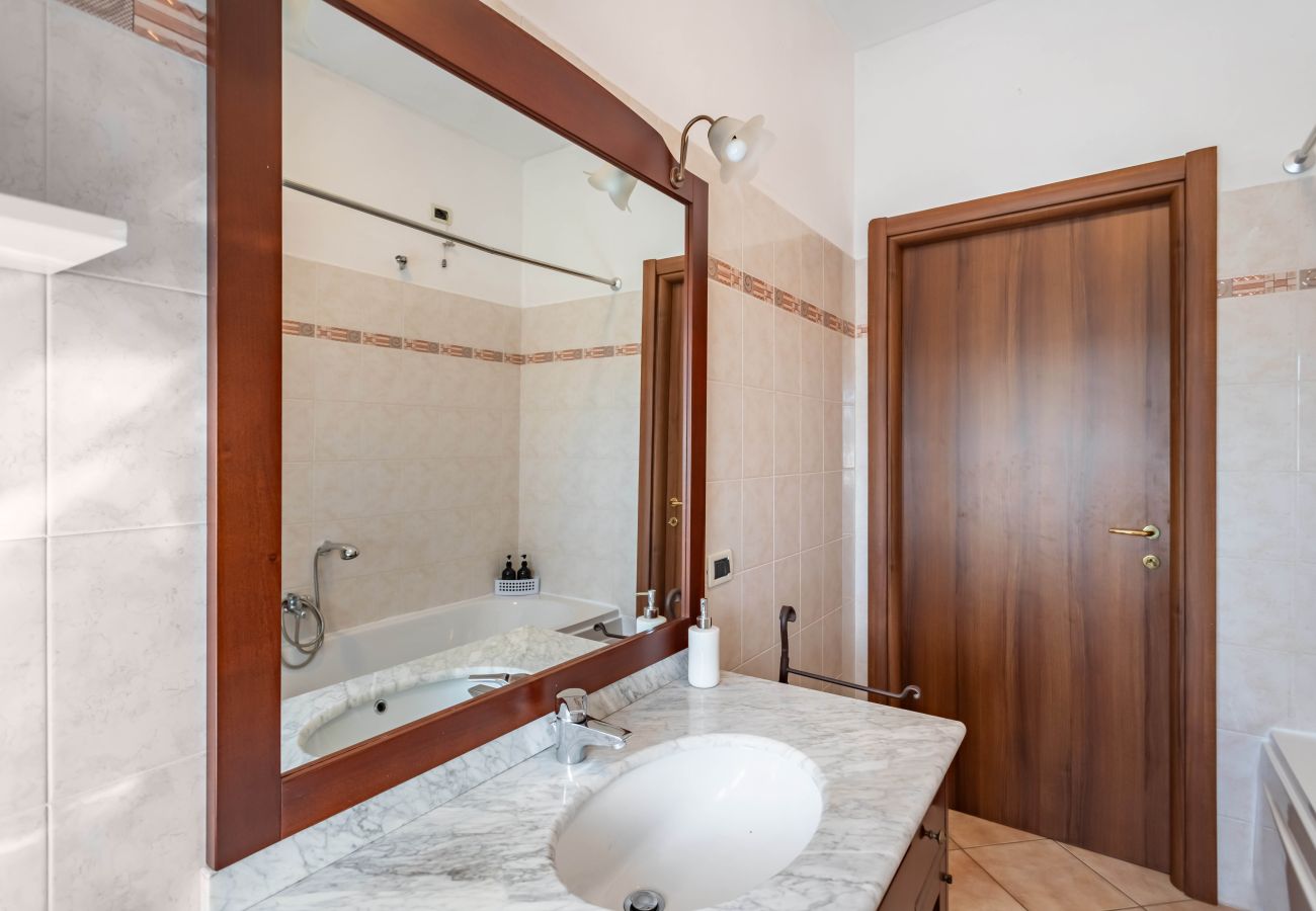 Appartamento a Travacò Siccomario - Lilly House