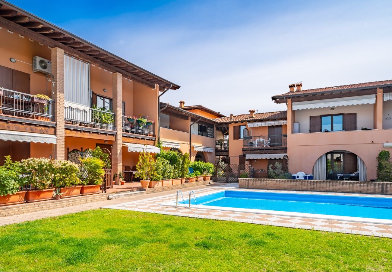 Appartamento a Manerba del Garda - Valtenesi Appartment