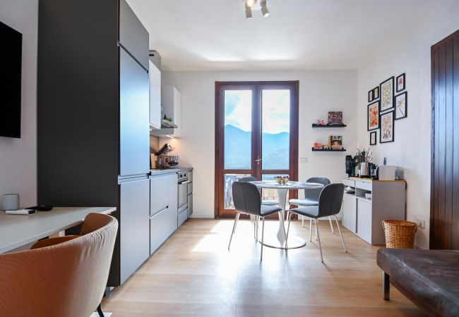 Appartamento a Solto Collina - Terrazza sul Lago Appartamento a Solto Collina - Terrazza sul Lago