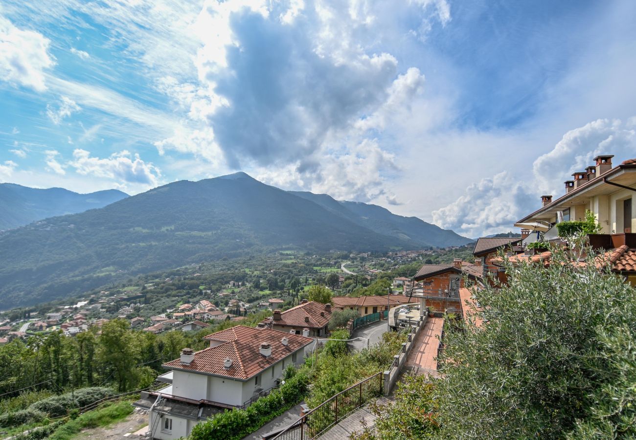 Appartamento a Solto Collina - Terrazza sul Lago