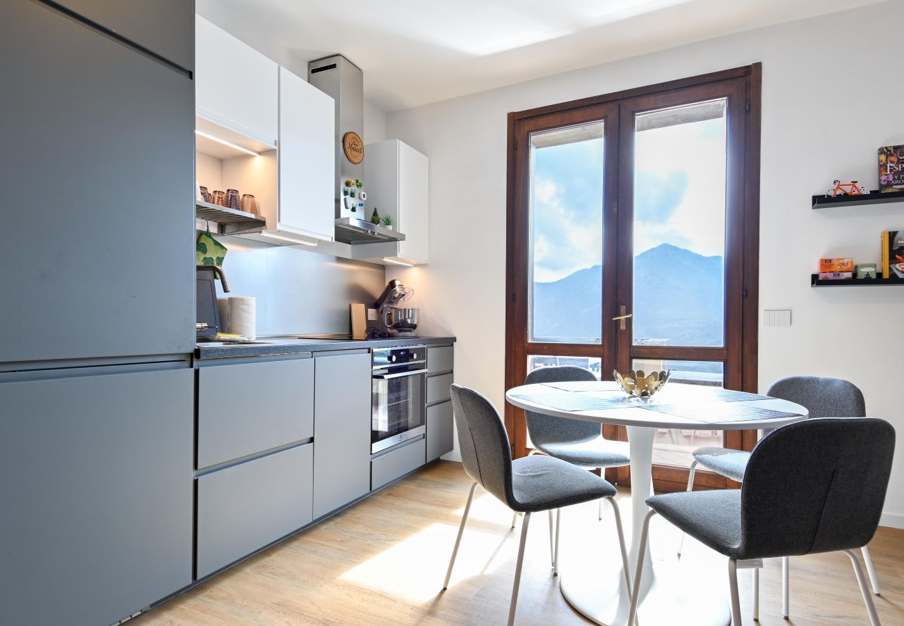 Appartamento a Solto Collina - Terrazza sul Lago