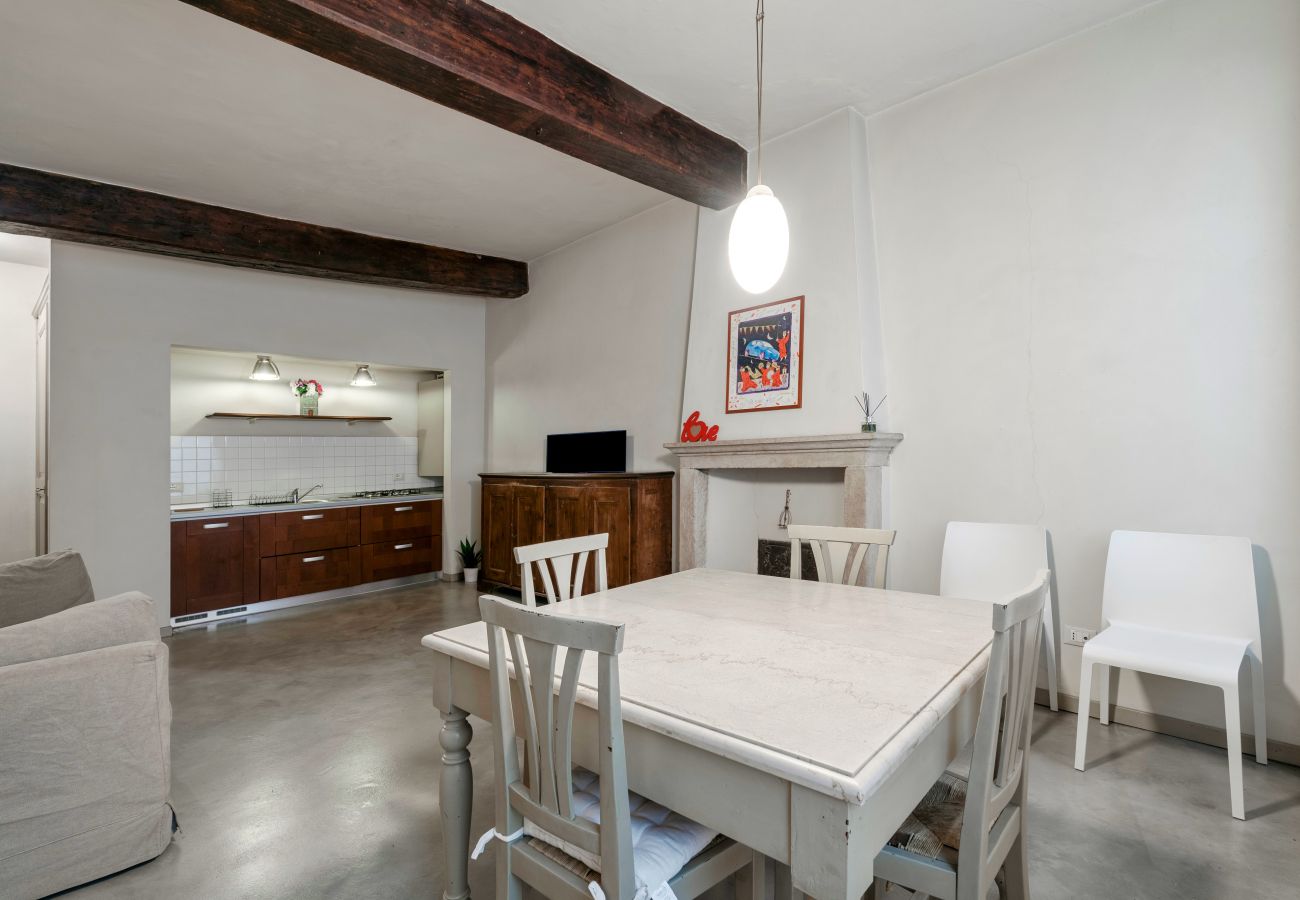 Studio a Brescia - Loggia Apartment