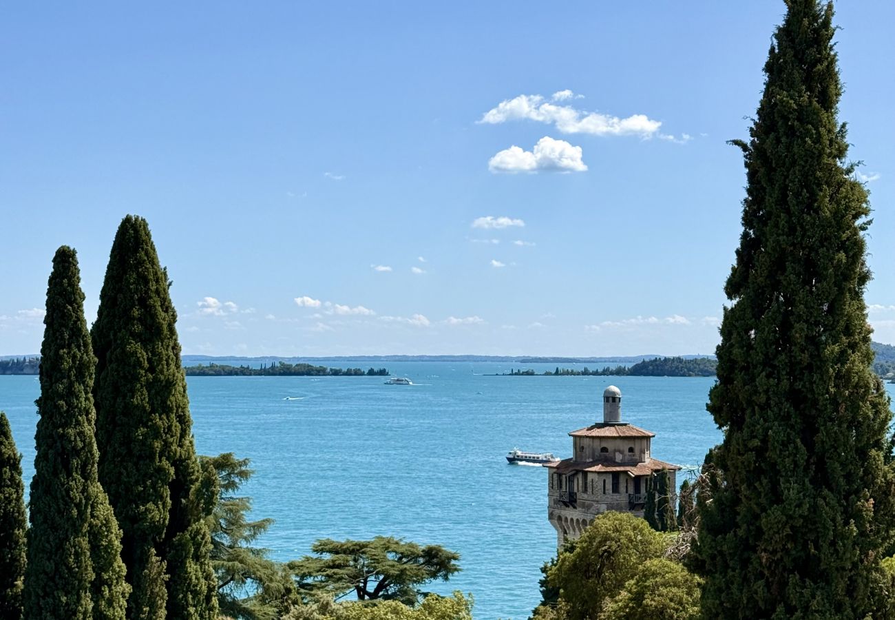 Studio a Gardone Riviera - Relais Villa Alba