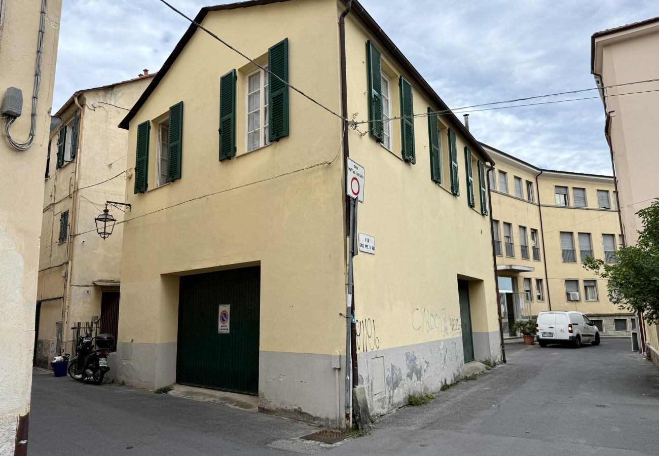 Appartamento a Imperia - La Casa de Rina