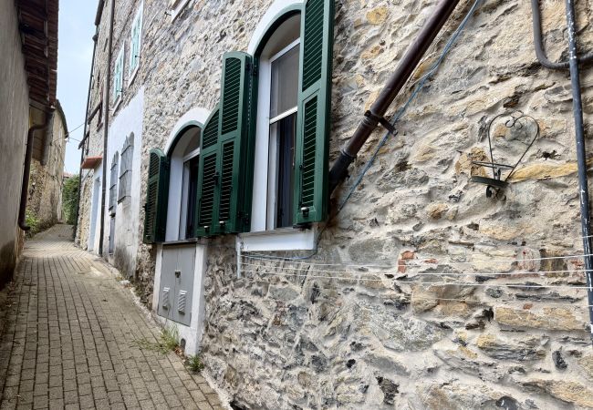 Studio a Dolcedo - La Casetta di Giulia