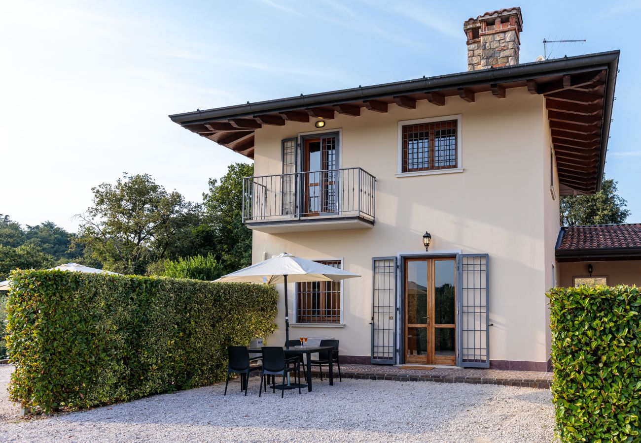 Aparthotel in Lonato del Garda - Il Casale Lonato Stella