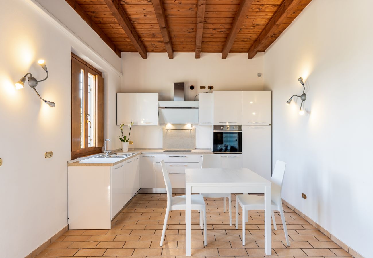 Aparthotel in Lonato del Garda - Il Casale Lonato Stella