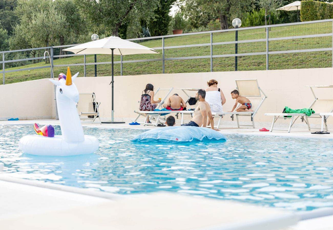 Aparthotel in Lonato del Garda - Il Casale Lonato Stella