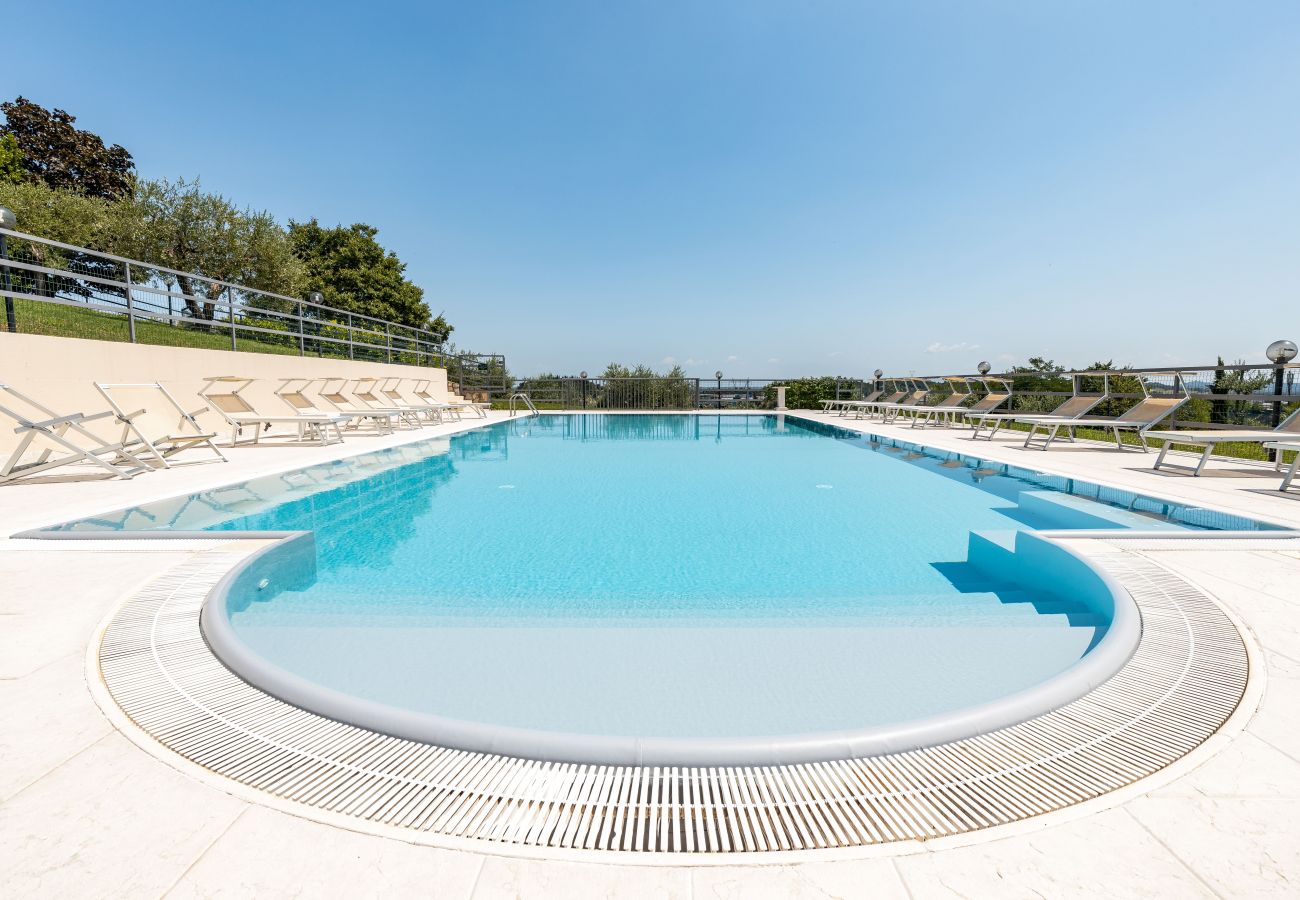 Aparthotel in Lonato del Garda - Il Casale Lonato Stella