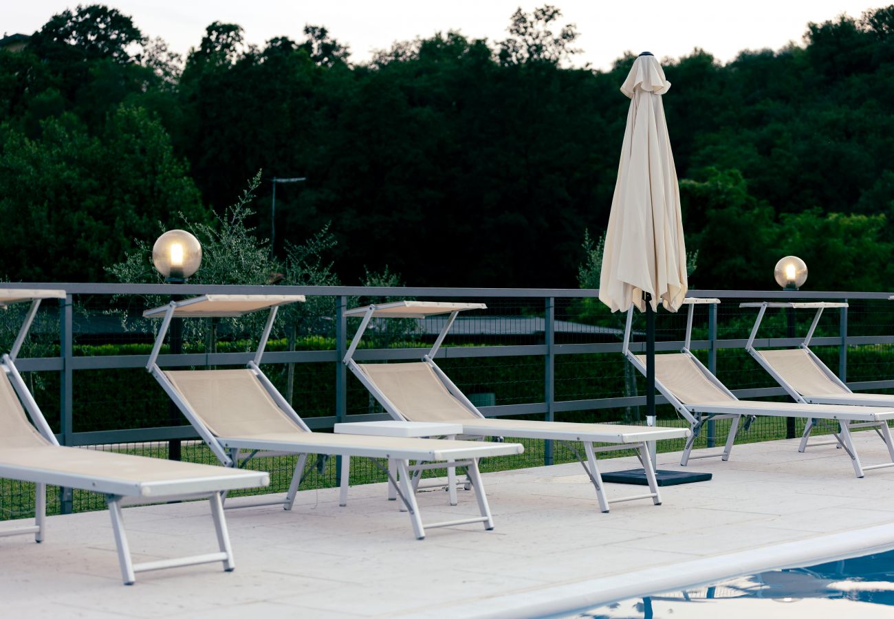Aparthotel in Lonato del Garda - Il Casale Lonato Terra
