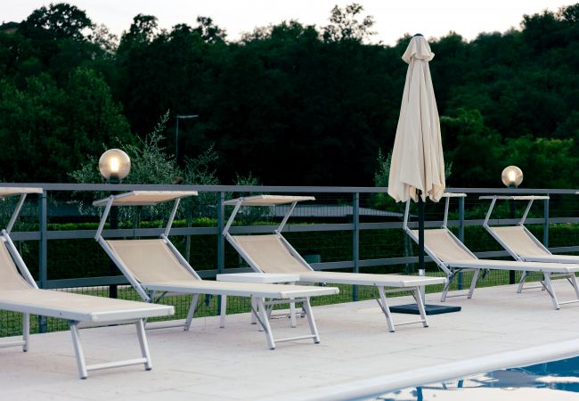 Aparthotel in Lonato del Garda - Il Casale Lonato Sole Aparthotel in Lonato del Garda - Il Casale Lonato Sole