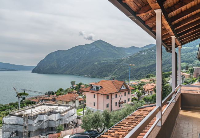 Ferienwohnung in Riva di Solto - Sole E Lago Ferienwohnung in Riva di Solto - Sole E Lago