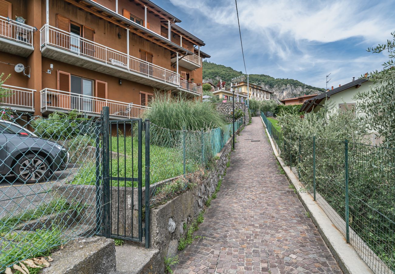 Ferienwohnung in Riva di Solto - Sole E Lago