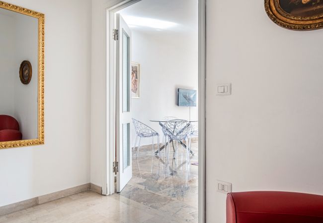 Ferienwohnung in Gardone Riviera - Relais Vittoriale Ferienwohnung in Gardone Riviera - Relais Vittoriale