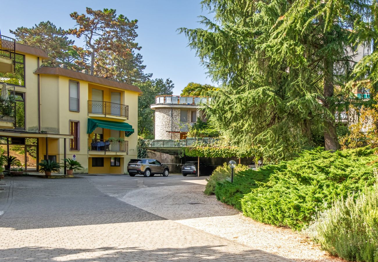 Ferienwohnung in Gardone Riviera - Relais Vittoriale