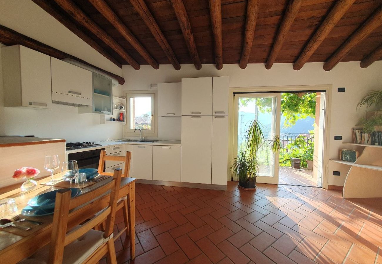 Ferienhaus in Sulzano - Island Sunset House
