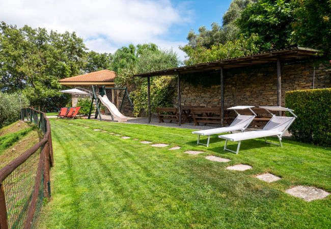 Ferienwohnung in Dolcedo - Agri Borgata Vallone - La Lucciola Ferienwohnung in Dolcedo - Agri Borgata Vallone - La Lucciola