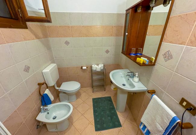 Ferienwohnung in Dolcedo - Agri Borgata Vallone - La Lucciola Ferienwohnung in Dolcedo - Agri Borgata Vallone - La Lucciola
