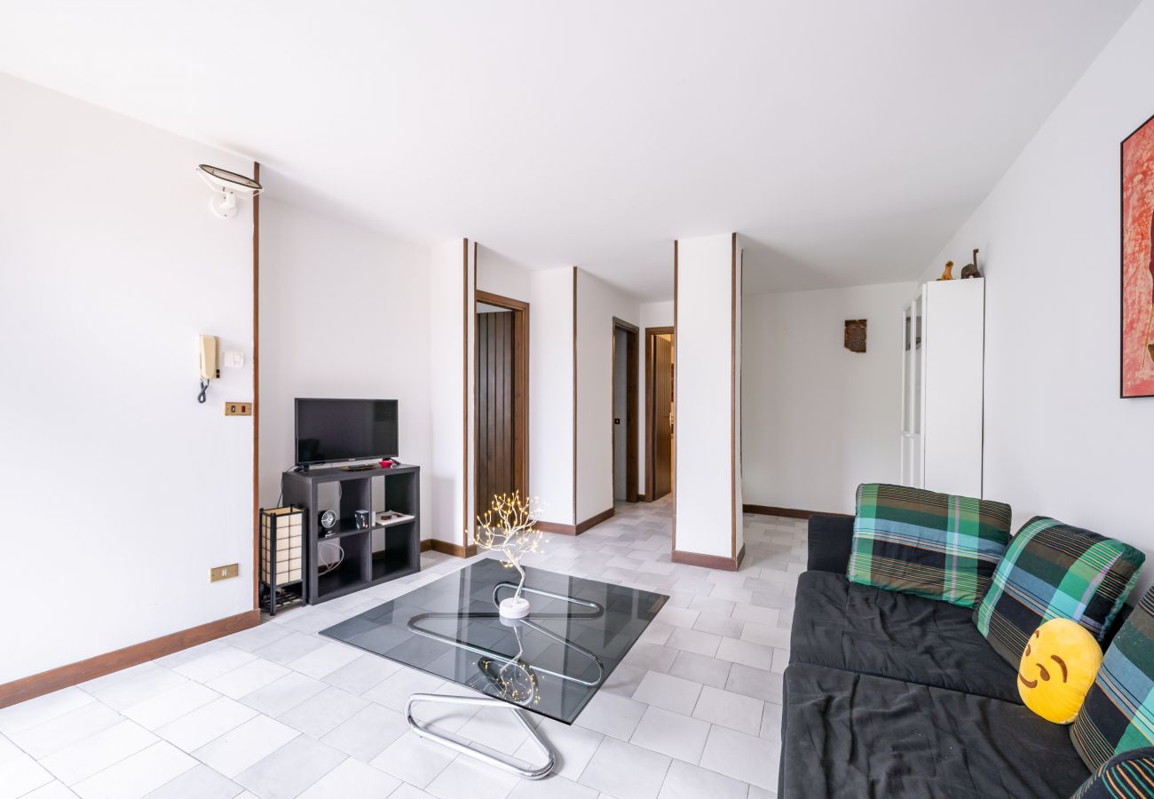 Apartment in Toscolano-Maderno - Casa Mariuccia