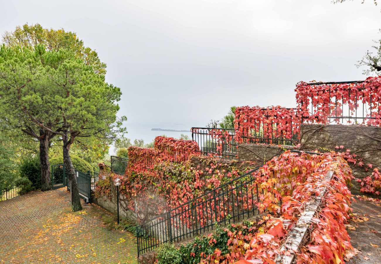 Apartment in Toscolano-Maderno - Casa Mariuccia