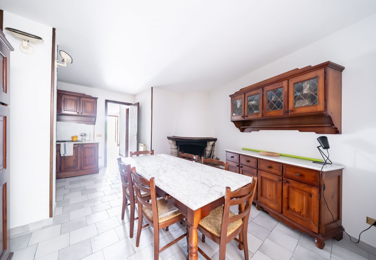 Apartment in Toscolano-Maderno - Casa Mariuccia
