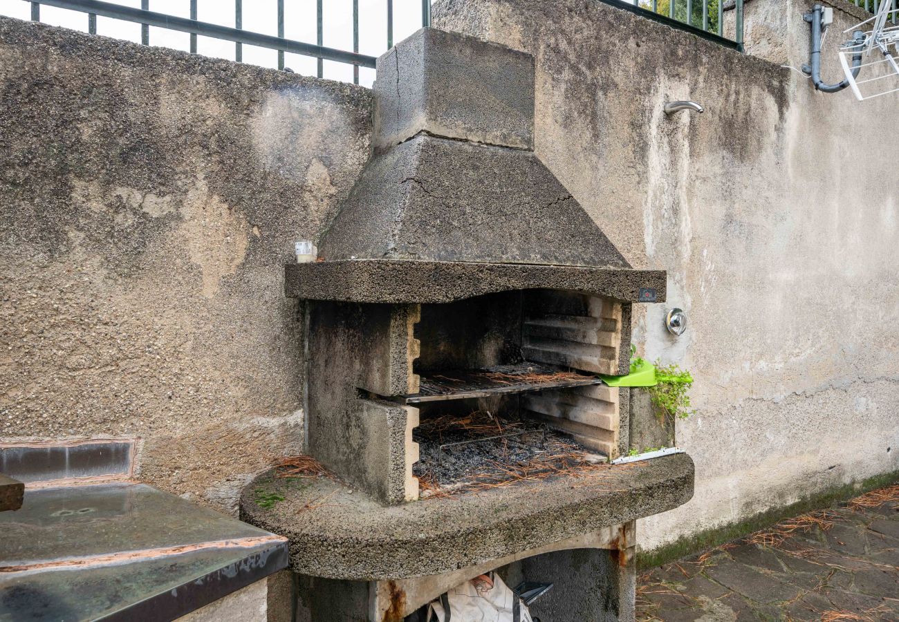 Apartment in Toscolano-Maderno - Casa Mariuccia