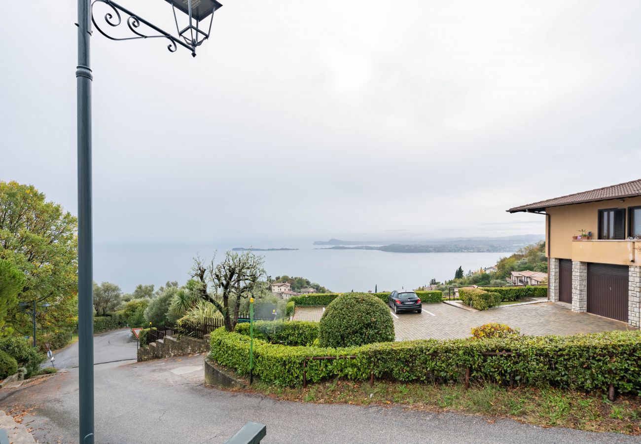 Apartment in Toscolano-Maderno - Casa Mariuccia