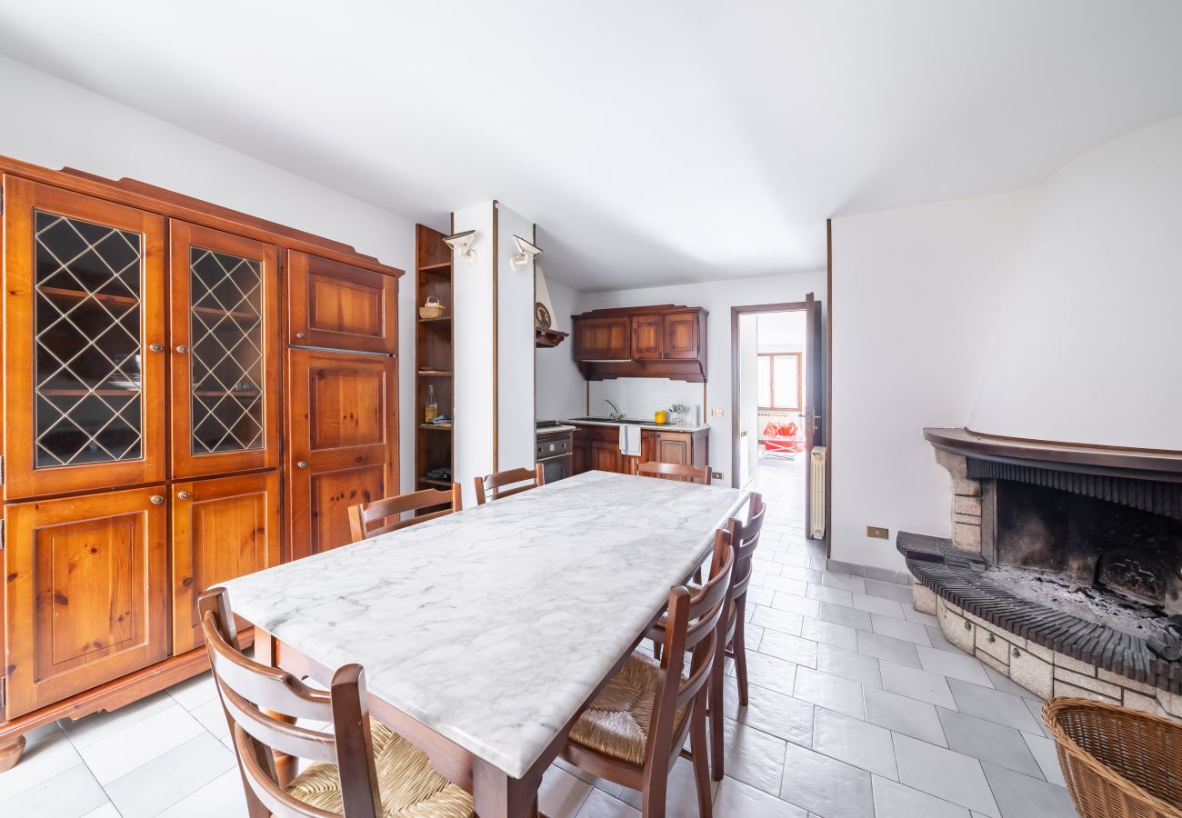 Apartment in Toscolano-Maderno - Casa Mariuccia