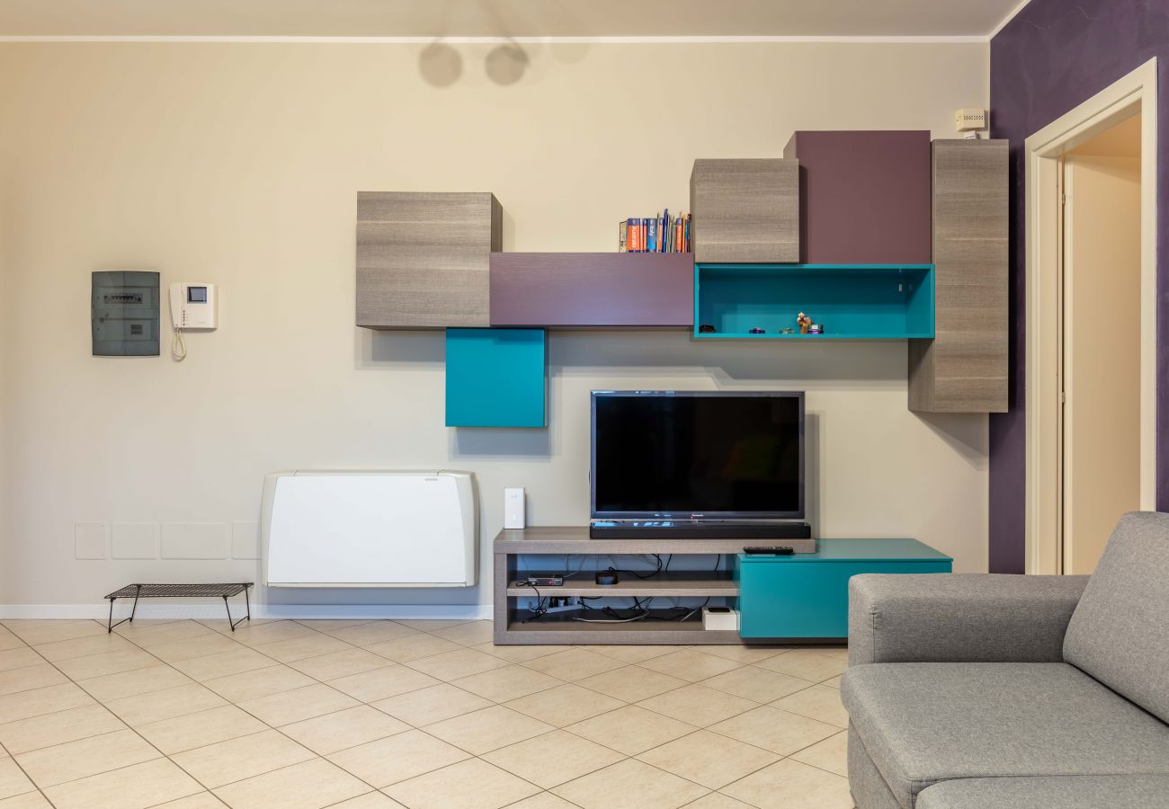 Apartment in Melegnano - La Casa Di Claudio