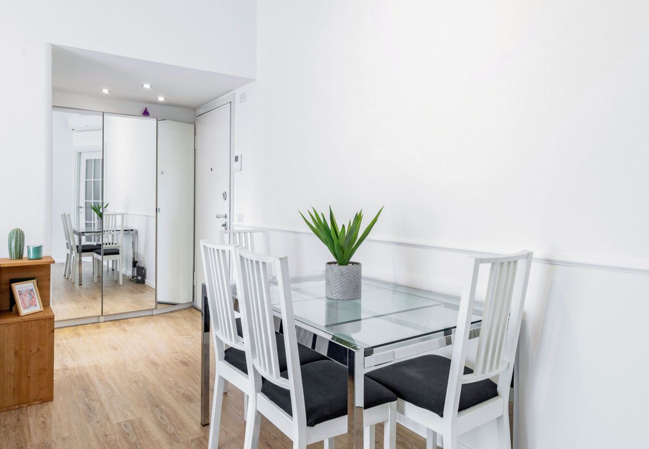 Apartment in Milan - Golfo Aranci