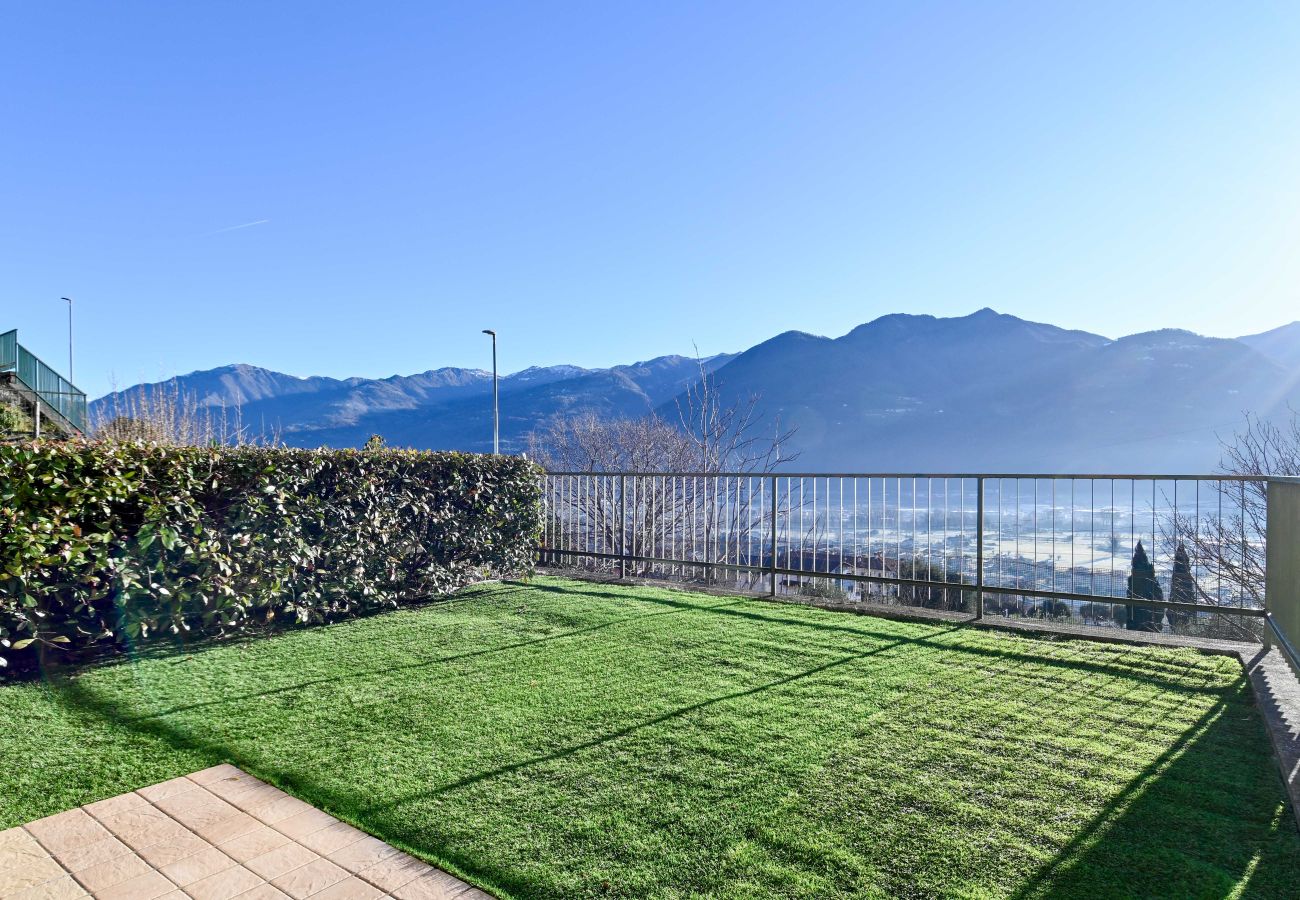 Apartment in Costa Volpino - Casa Pierina