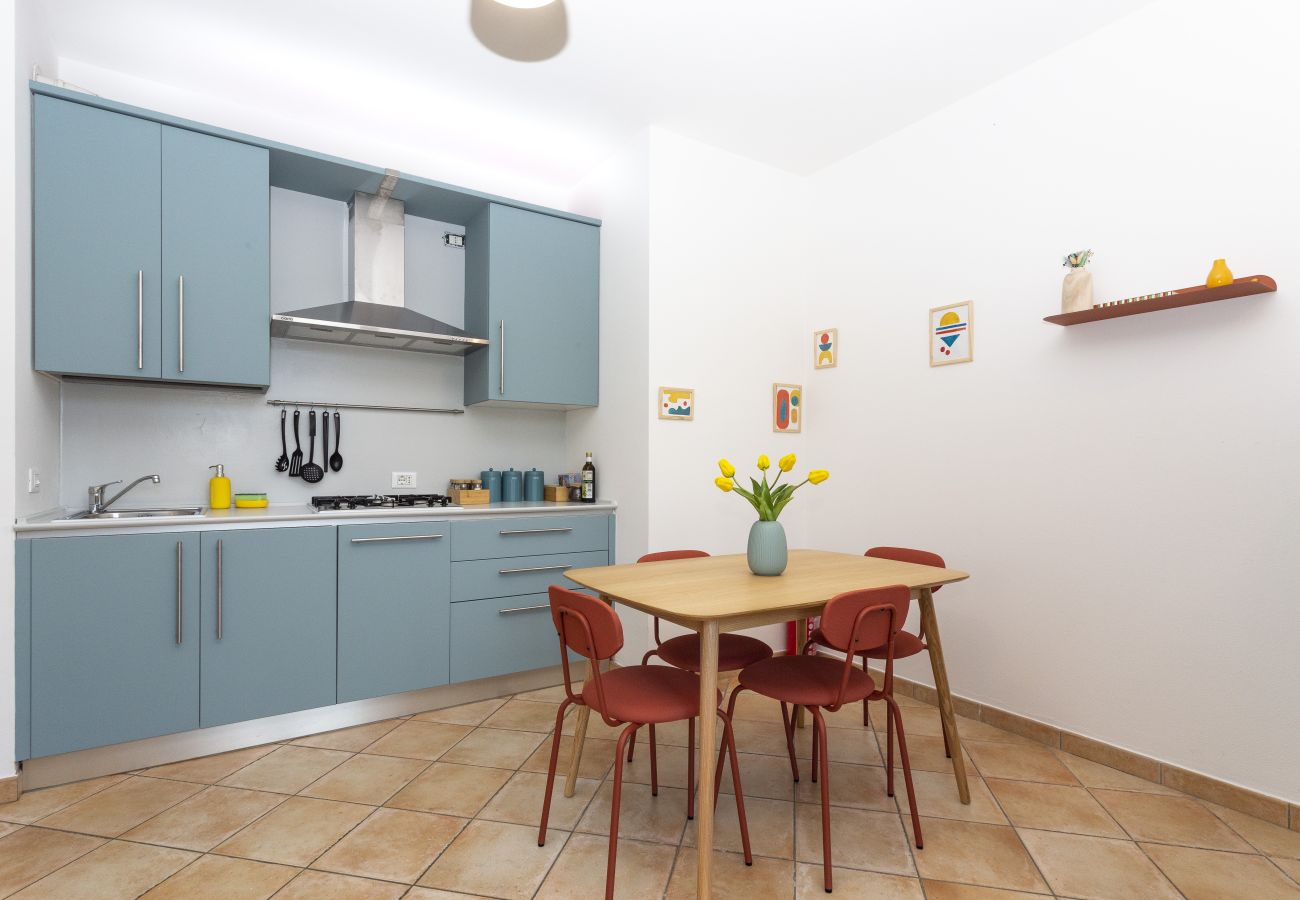 Apartment in Moniga del Garda - La Casetta di Viola