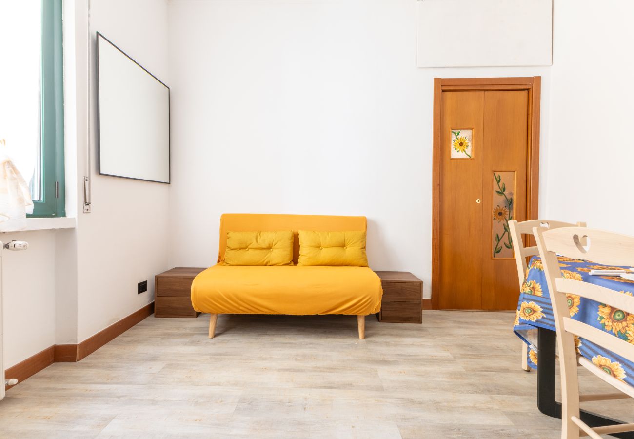 Apartment in Milan - The House Of The Rising Sun 