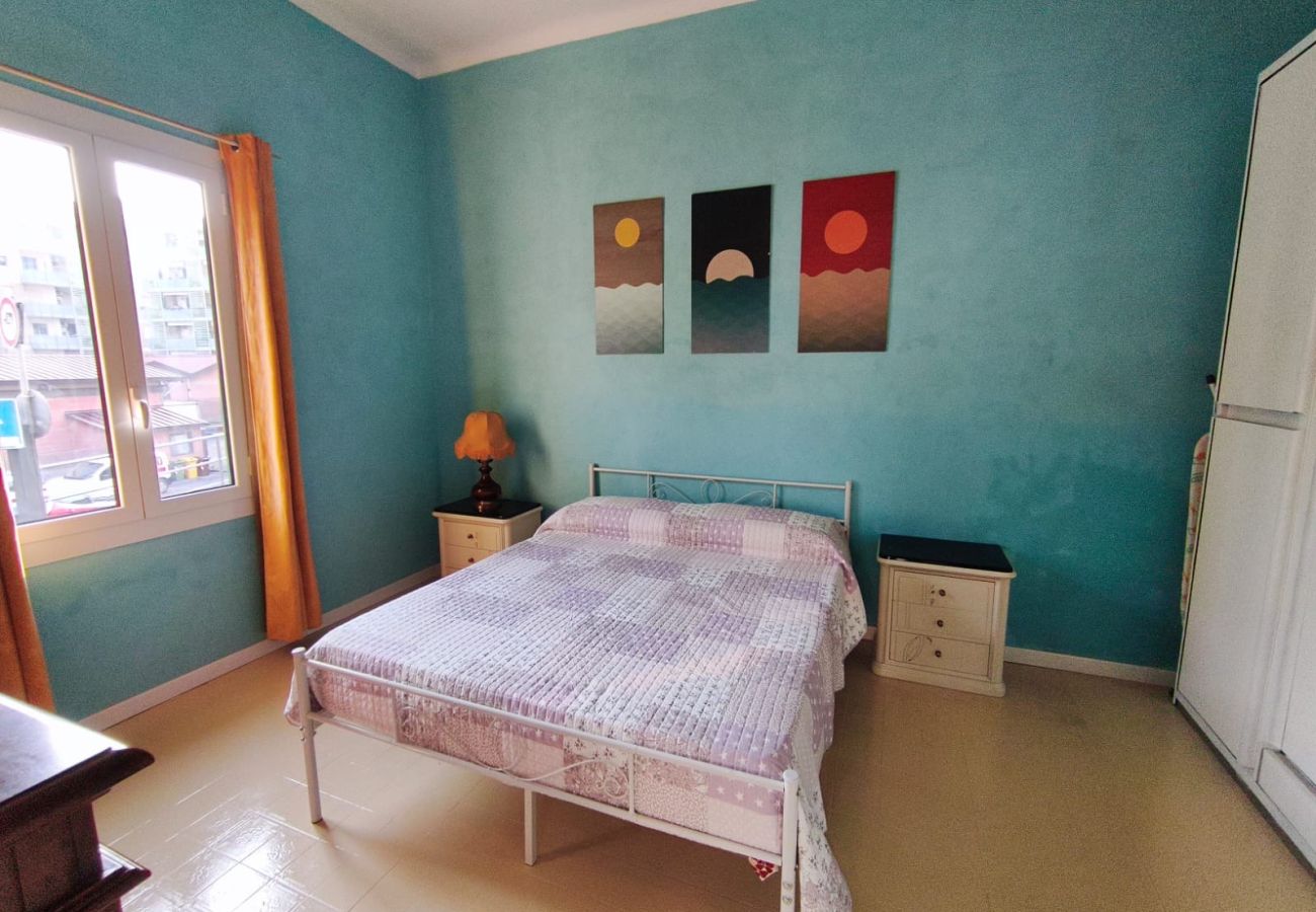 Apartment in Imperia - Paint House