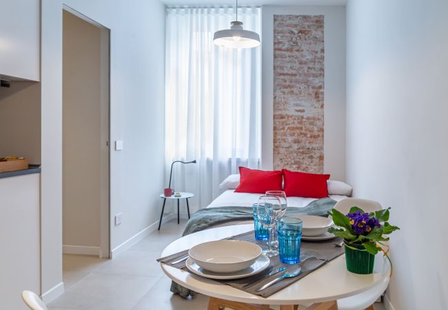 Estudio en Pavia - VickyLù Estudio en Pavia - VickyLù