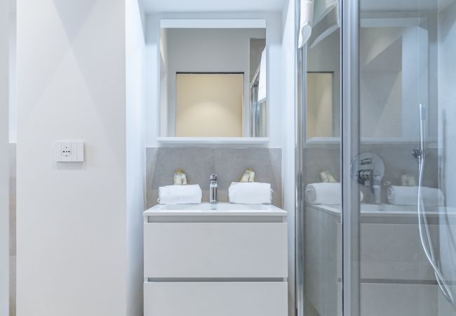 Estudio en Pavia - VickyLù Estudio en Pavia - VickyLù