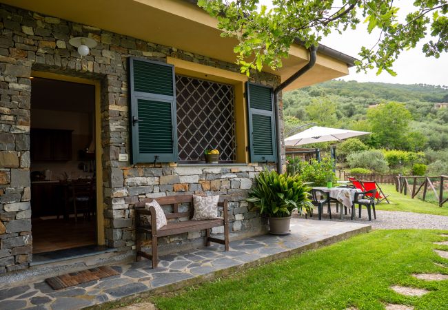 Apartamento en Dolcedo - Agri Borgata Vallone - La Libellula Apartamento en Dolcedo - Agri Borgata Vallone - La Libellula