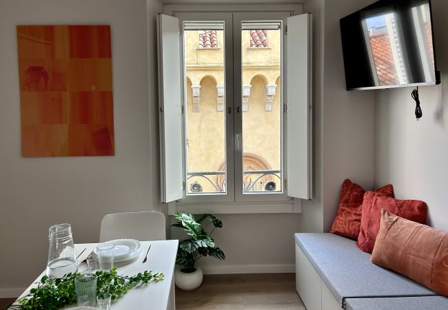 Estudio en Pavia - SUITE ANDROMEDA Estudio en Pavia - SUITE ANDROMEDA