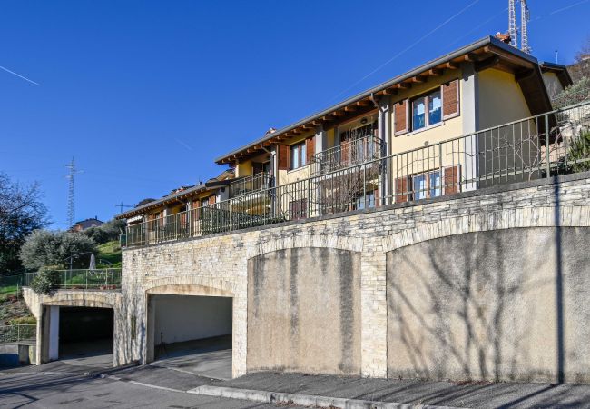 Apartamento en Costa Volpino - Casa Pierina Apartamento en Costa Volpino - Casa Pierina
