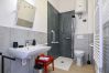 Estudio en Solto Collina - Room - La Poesia, Villa Giovanna  Estudio en Solto Collina - Room - La Poesia, Villa Giovanna