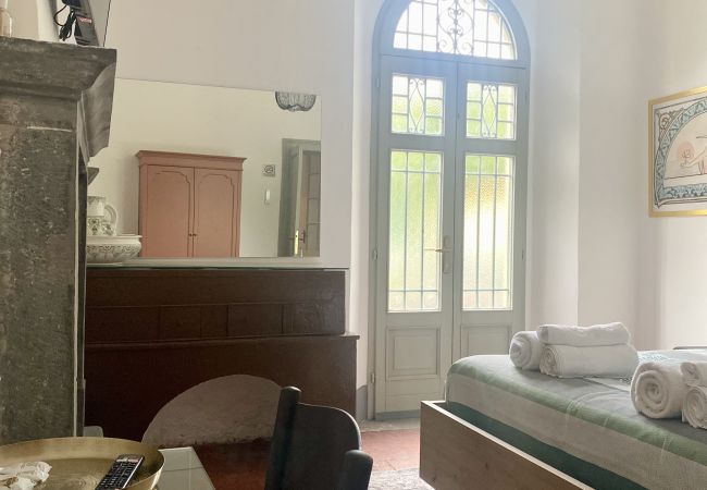 Estudio en Solto Collina - Room - Le Ninfee, Villa Giovanna  Estudio en Solto Collina - Room - Le Ninfee, Villa Giovanna